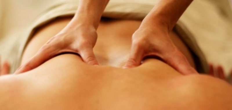 Đối tượng học chứng chỉ xóa bóp bấm huyệt