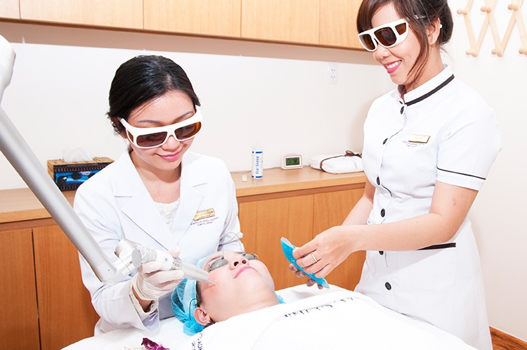 Chứng chỉ Ứng Dụng Công Nghệ Lazer Trong Chăm Sóc Sắc Đẹp