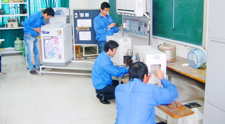 Chứng chỉ Kỹ thuật máy lạnh và điều hòa không khí