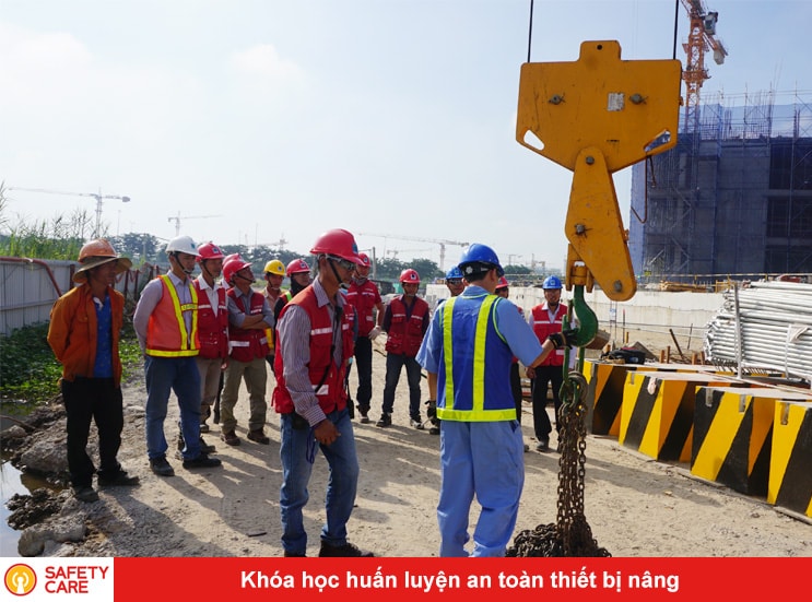 Chứng chỉ Chứng chỉ an toàn khi nâng hạ thiết bị