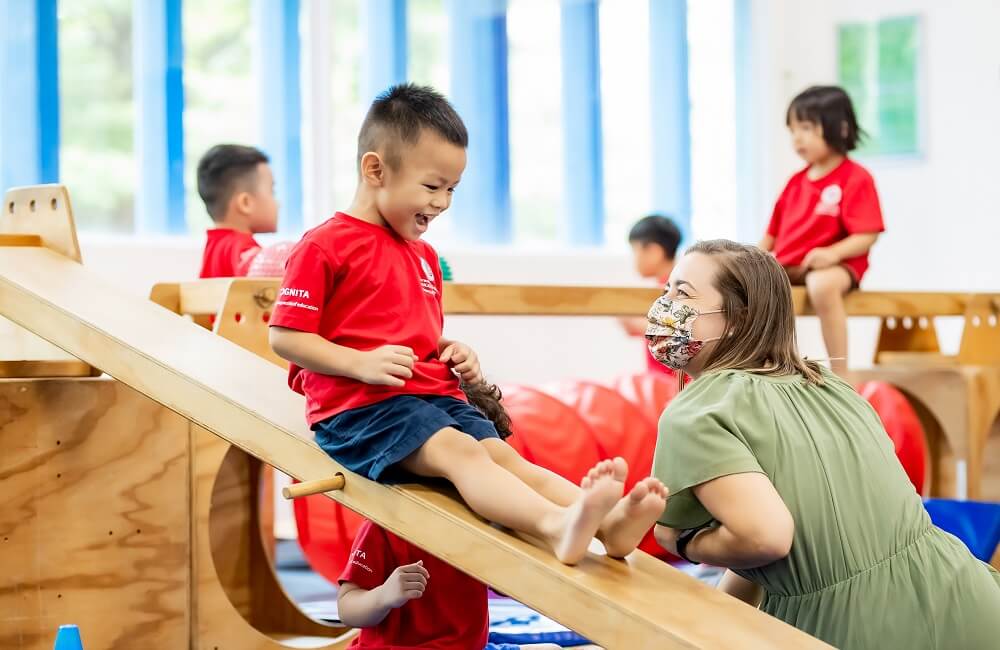 Top 5 Trường Đào Tạo Chứng Chỉ Bảo Mẫu Tốt Nhất Tại TPHCM Nâng Tầm Chăm Sóc Trẻ Em