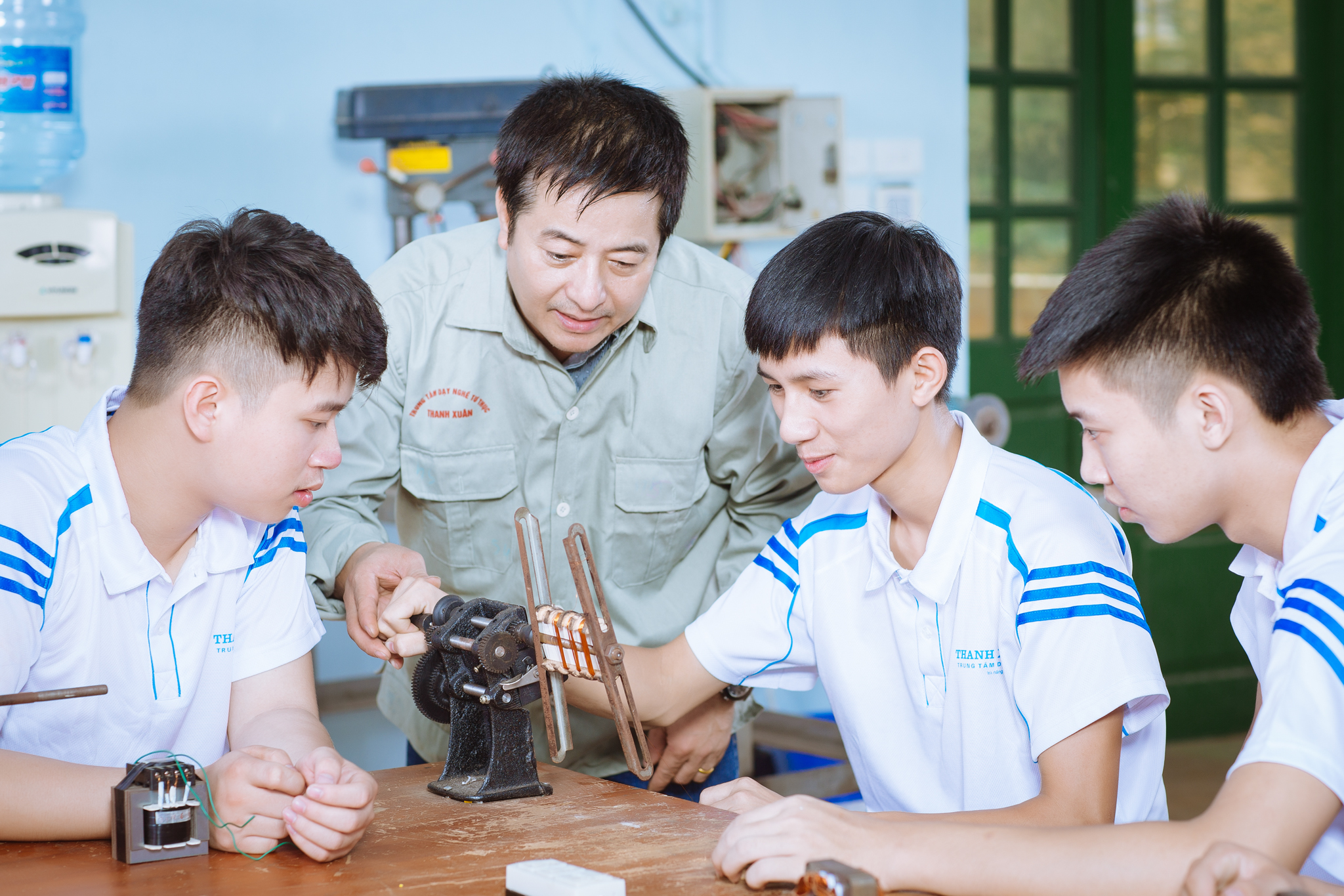 Top 5 Trường Đào Tạo Trung Cấp Thú Y tại TPHCM Hướng Nghiệp Hấp Dẫn Cơ Hội Việc Làm