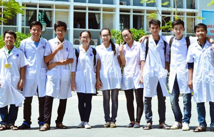 Top 5 Trường Đào Tạo Y Dược Tại Bình Dương Nâng Tầm Chất Lượng Sức Khỏe Cộng Đồng