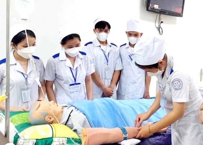 Top 5 Trường Đào Tạo Y Dược Tại Bình Thuận Nơi Ươm Mầm Tài Năng Y Khoa