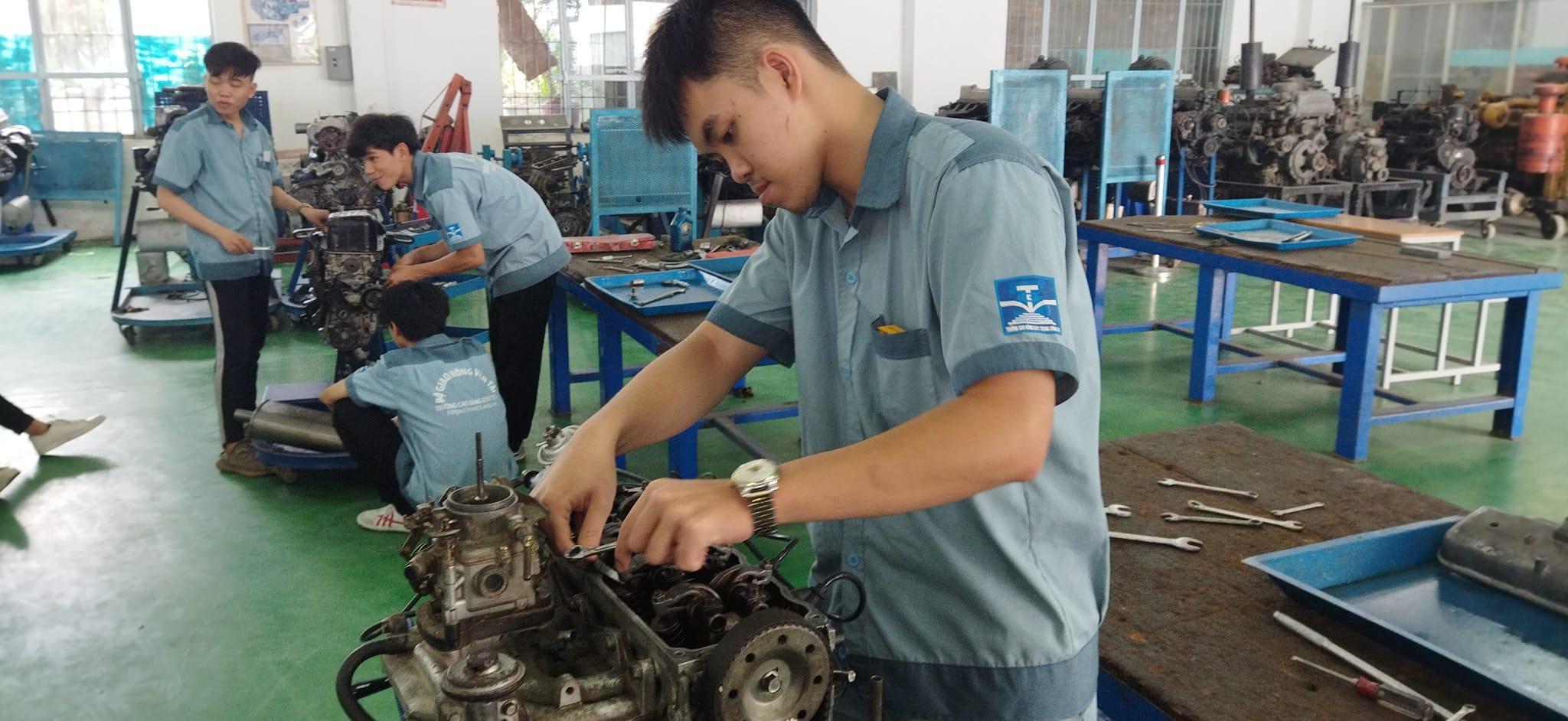 Chiêu sinh hệ trung cấp ô tô Bình Định - Học Nghề Bảo Đảm Tương Lai Bạn