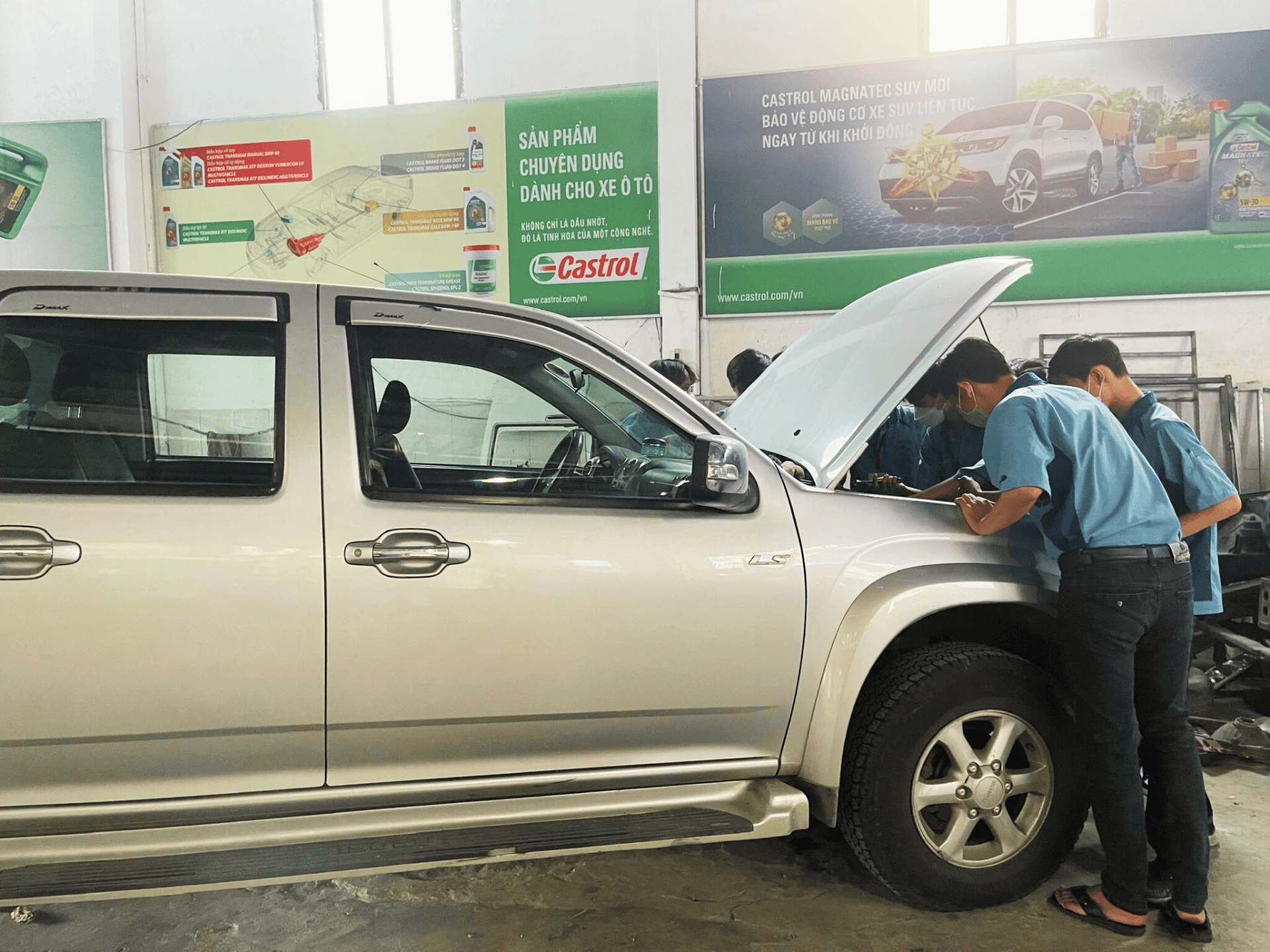 Đào tạo nghề ô tô trung cấp tại Kiên Giang – Cơ hội nghề nghiệp rộng mở cho tương lai