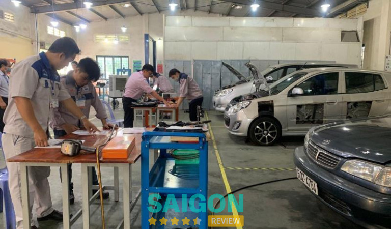 Ghi danh trung cấp công nghệ ô tô TPHCM – Cơ hội nghề nghiệp vượt trội cho tương lai