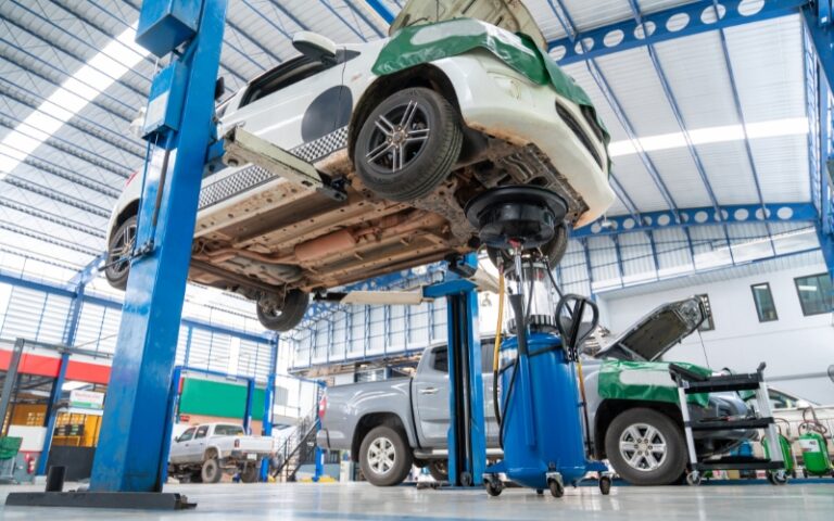 Khám Phá Cơ Hội Nghề Nghiệp - Xét tuyển trung cấp công nghệ ô tô Bình Thuận