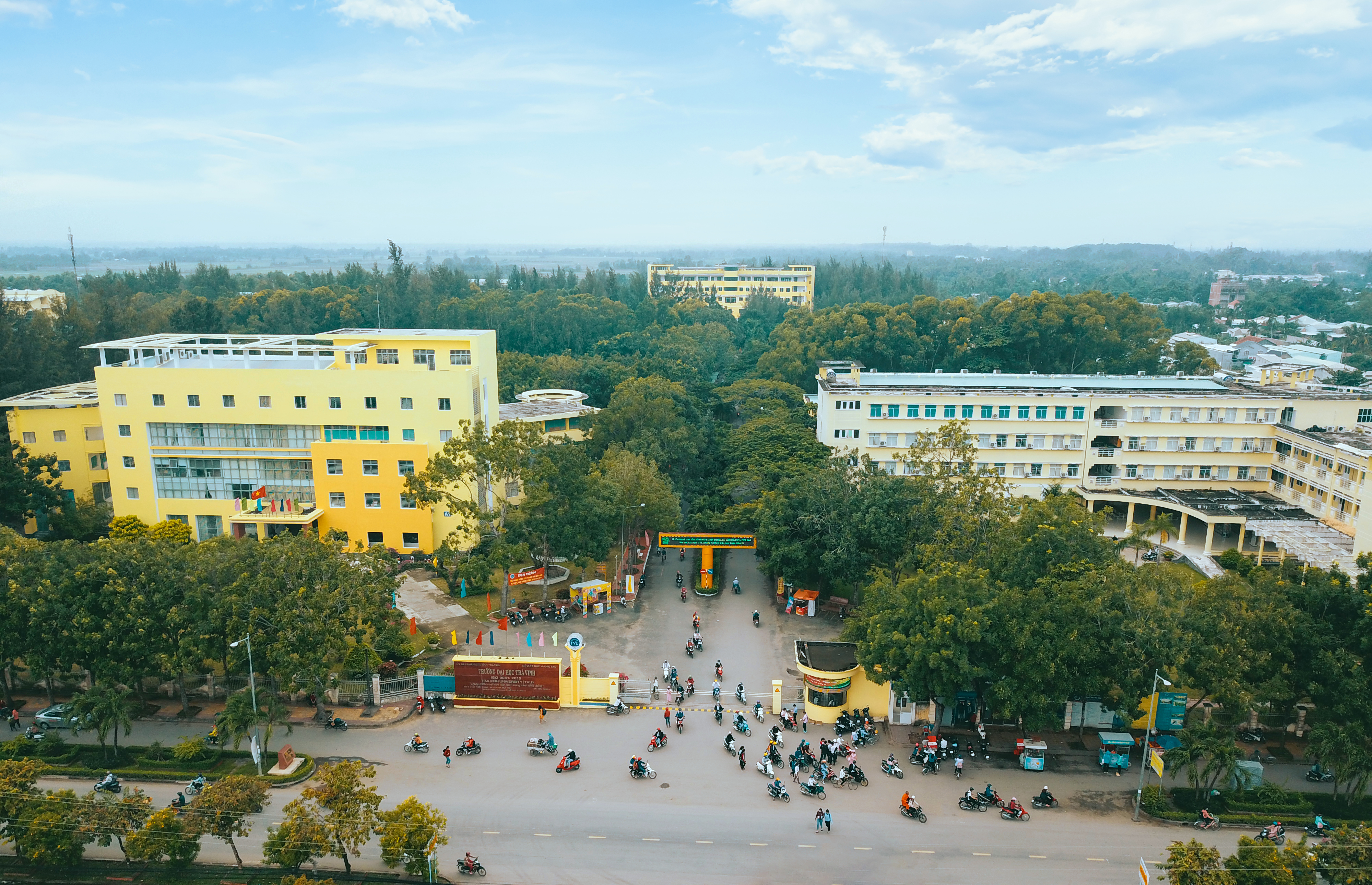 The next step towards a smart green campus - Tra Vinh University