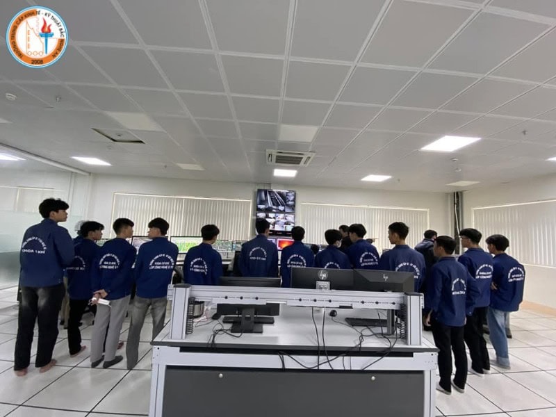 Học Trung Cấp Công Nghệ Ô Tô Bạc Liêu: Cơ Hội Việc Làm Ngay?