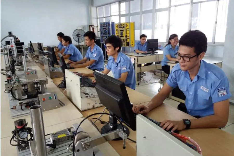 Trường Đào Tạo Công Nghệ Ô Tô Cà Mau: Thông Tin Tuyển Sinh  Đầu Vào