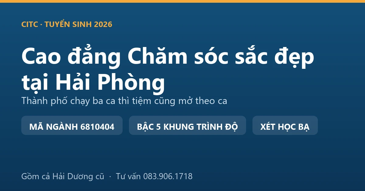 Kỹ thuật viên spa chuẩn bị dụng cụ chăm sóc da cho ca làm buổi tối tại cơ sở gần khu công nghiệp ở Hải Phòng