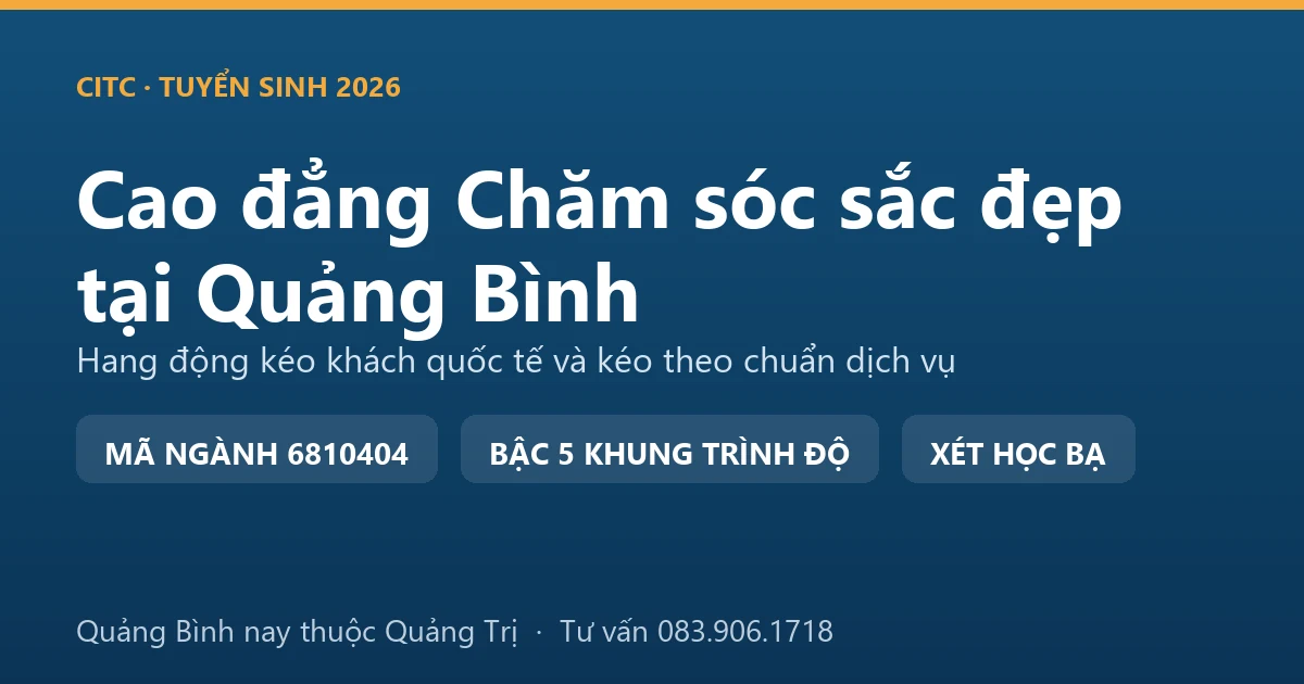Kỹ thuật viên spa phục vụ khách trong một cơ sở lưu trú gần khu du lịch hang động thuộc địa bàn Quảng Bình