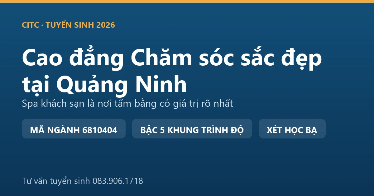 Kỹ thuật viên spa phục vụ khách trong một khu nghỉ dưỡng ven vịnh tại Quảng Ninh