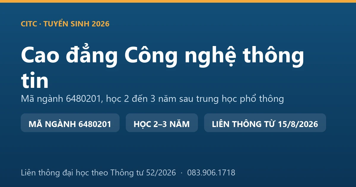 Sinh viên cao đẳng công nghệ thông tin thực hành cấu hình thiết bị mạng trong phòng máy
