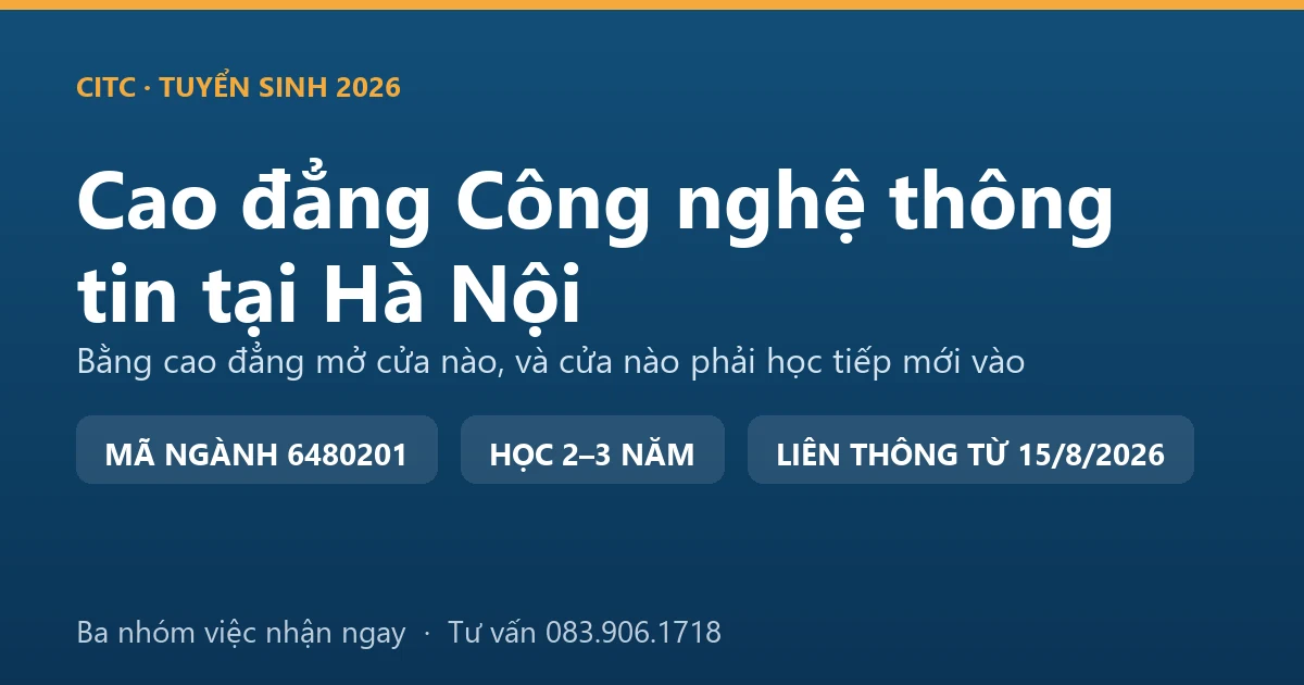 Sinh viên cao đẳng công nghệ thông tin tại Hà Nội thực hành trên máy trong phòng thực hành