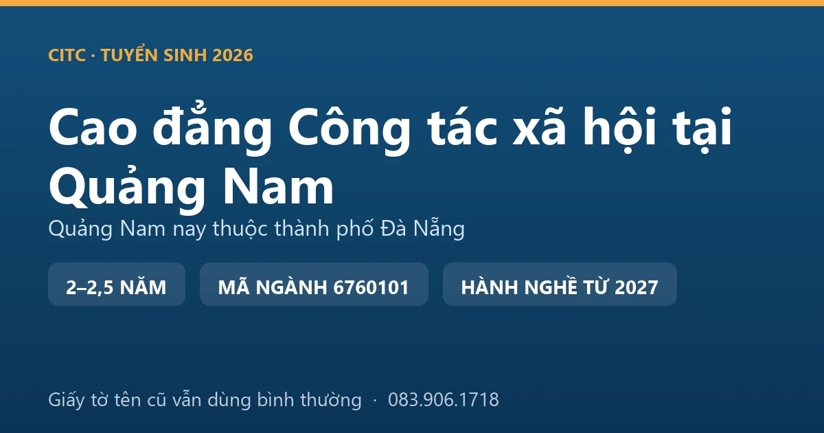 Nhân viên công tác xã hội thăm gia đình tại một xã vùng núi phía tây trên địa bàn Quảng Nam cũ