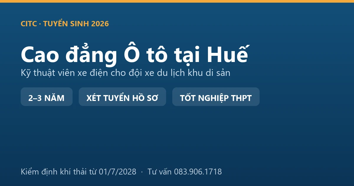 Sinh viên cao đẳng Công nghệ ô tô tại Huế thực hành kiểm tra pin xe điện chở khách du lịch
