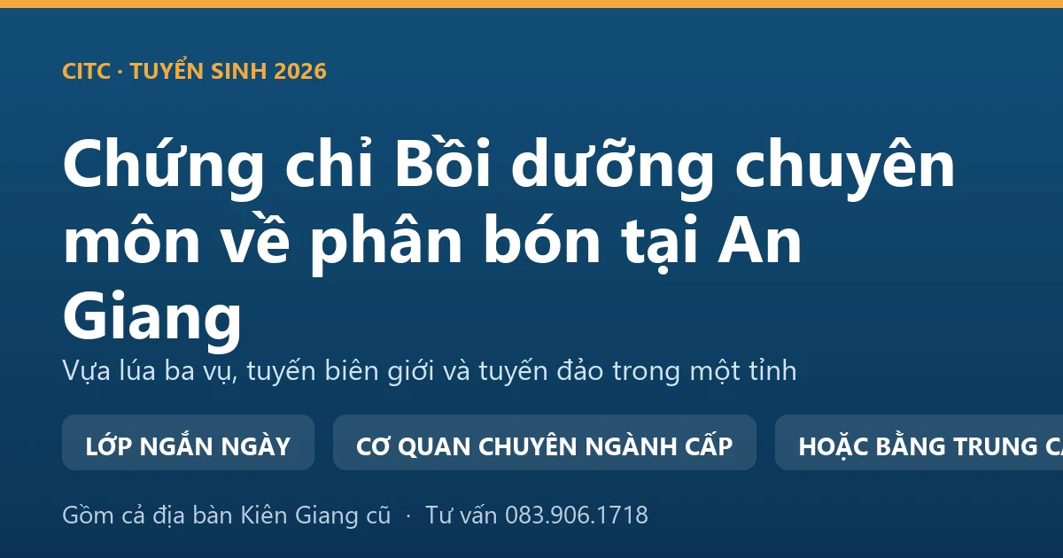Người bán vật tư nông nghiệp tại An Giang kiểm tra bao phân bón và chứng từ nhập hàng trước khi bày lên kệ
