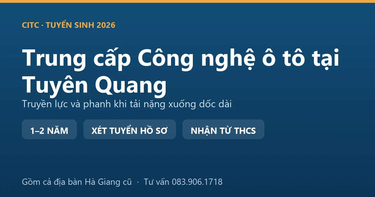 Học viên trung cấp Công nghệ ô tô tại Tuyên Quang kiểm tra hộp số và ly hợp xe tải chở gỗ