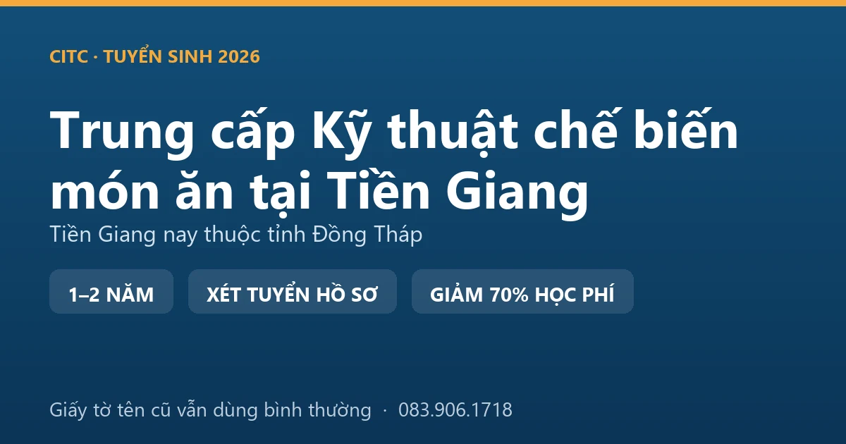 Học viên trung cấp Kỹ thuật chế biến món ăn tại Tiền Giang nấu nước dùng hủ tiếu
