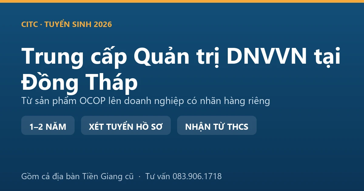 Chủ cơ sở chế biến nông sản tại Đồng Tháp kiểm tra bao bì và hồ sơ công bố sản phẩm trước khi đưa vào kênh bán hiện đại