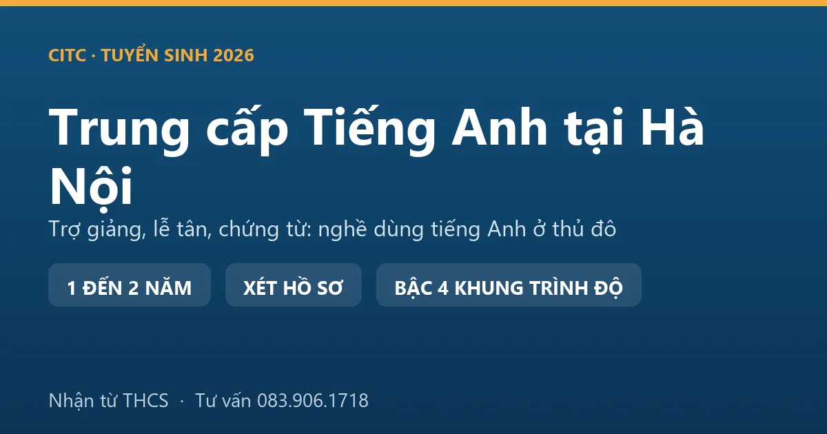 Lớp học hệ trung cấp ngành Tiếng Anh tại Hà Nội, học viên luyện kỹ năng nói theo cặp